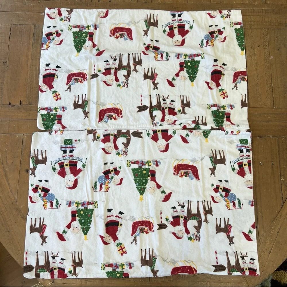 Pottery Barn Kids Flannel Heritage Santas FULL Flat Sheet 2 Pillowcases ONLY